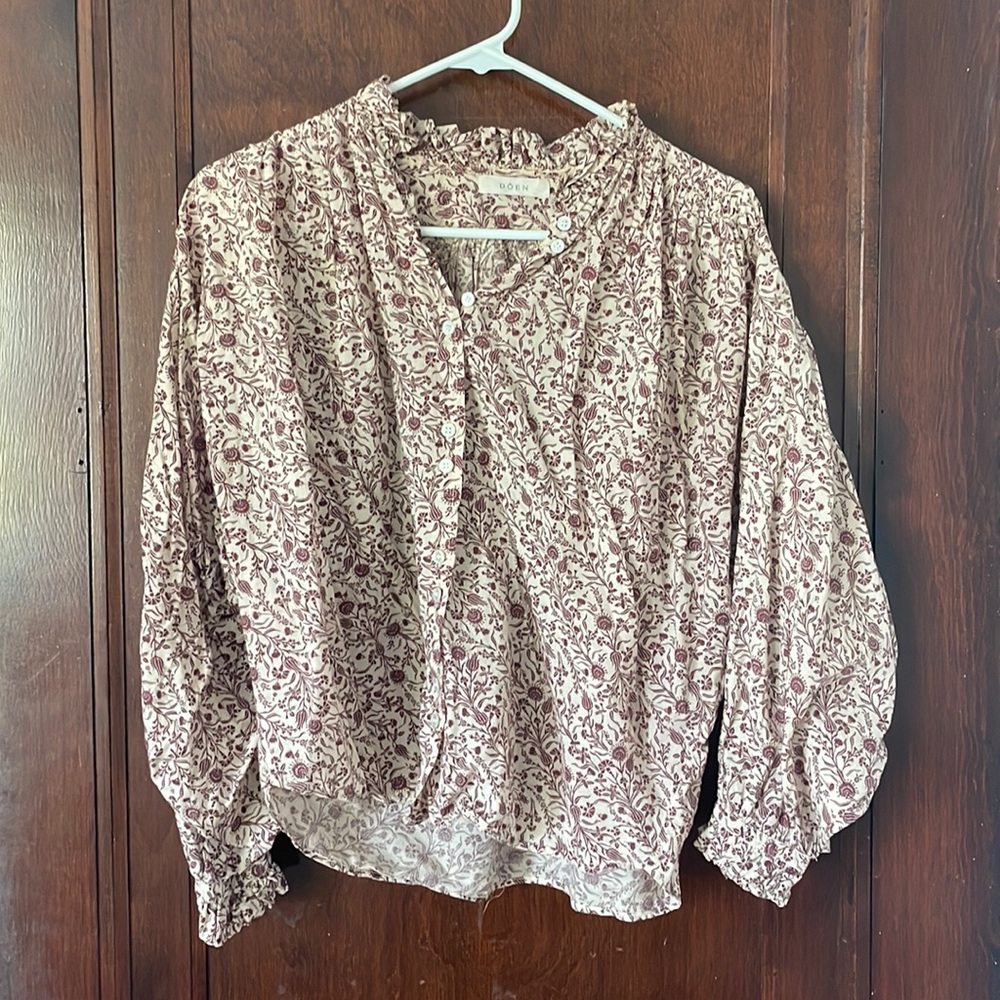 Doen Rose Blouse with Burgundy Floral Motif